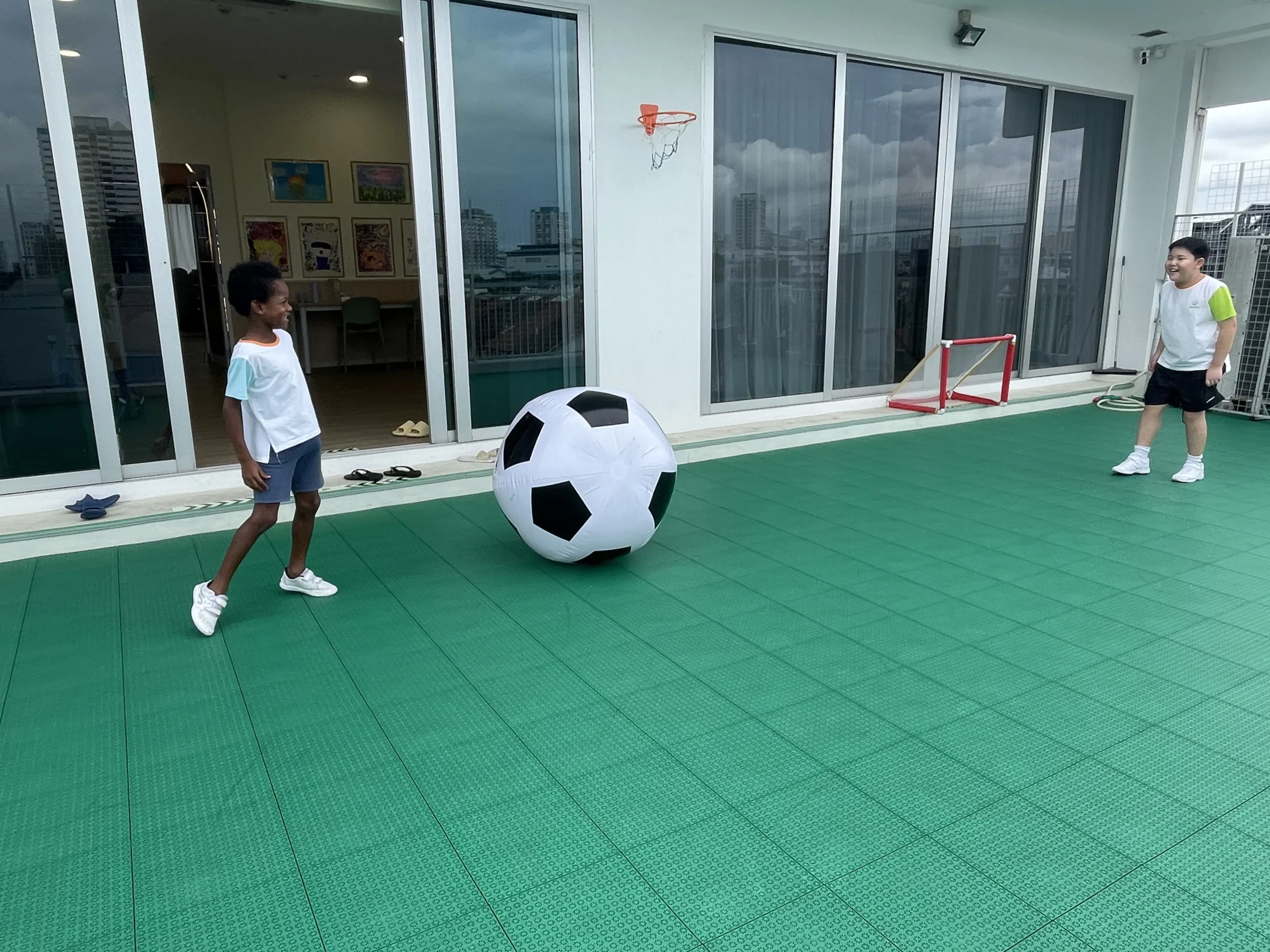 A child at Sapling Grove